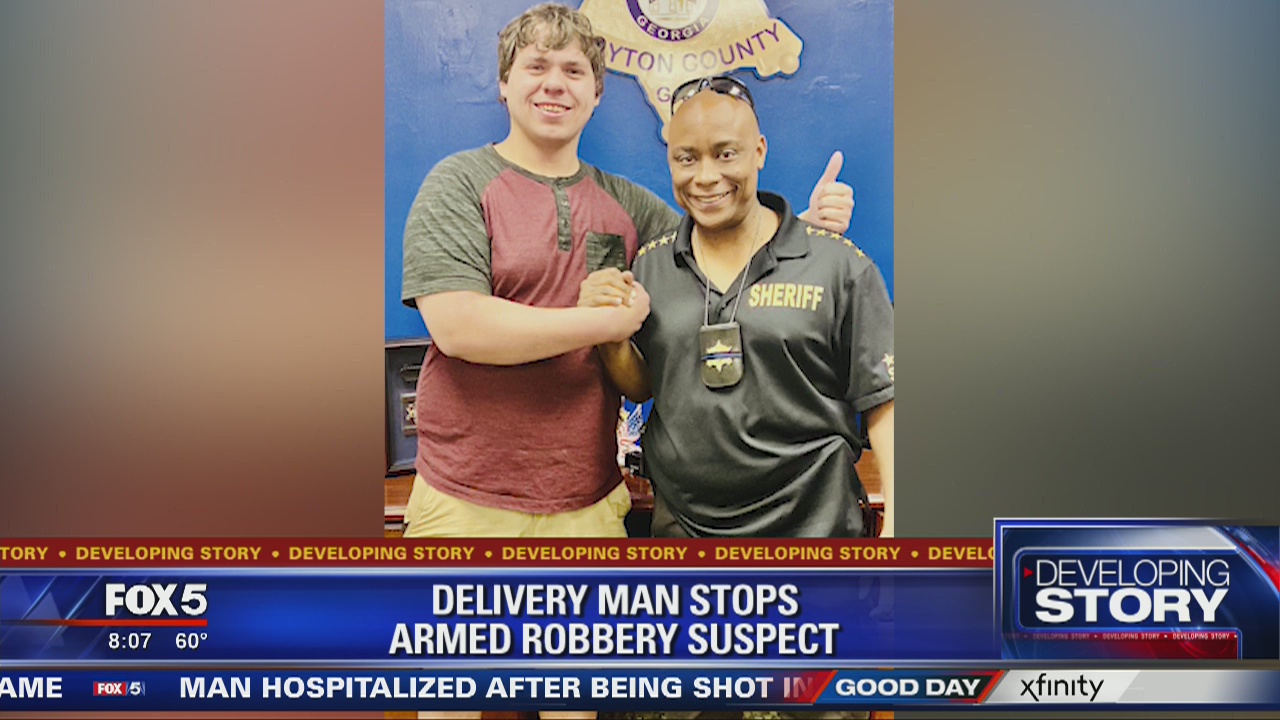 Delivery man stops armed robbery suspect | FOX 5 Atlanta