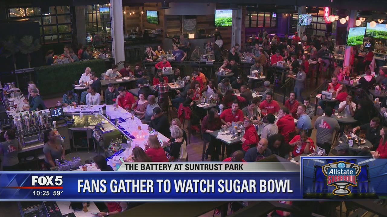Fans gather to watch Sugar Bowl
