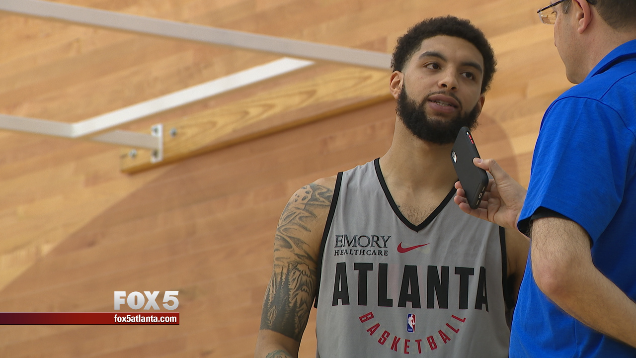 D'Marcus Simonds tries out for Hawks