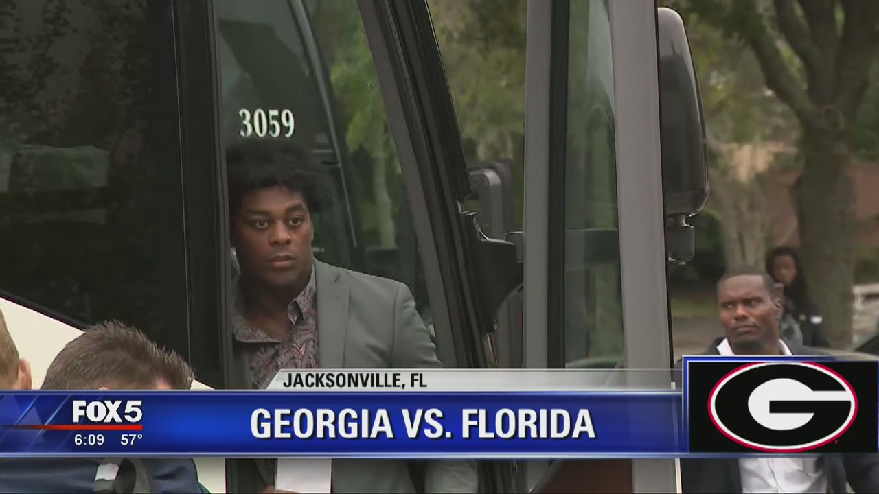 Bulldogs arrive in Jacksonville