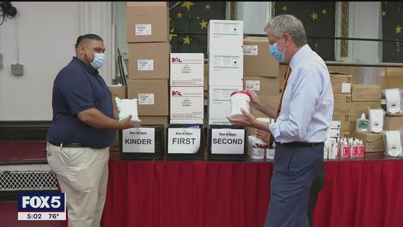 De Blasio tours Bronx school ahead of reopening