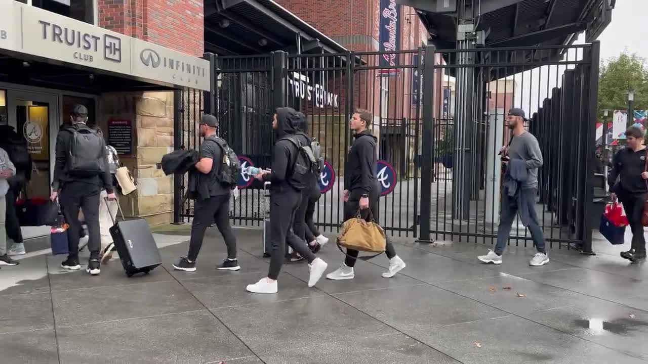 Braves return to Atlanta