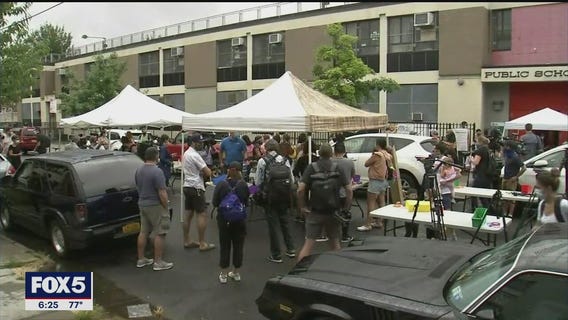 NYC parents encourage outdoor learning