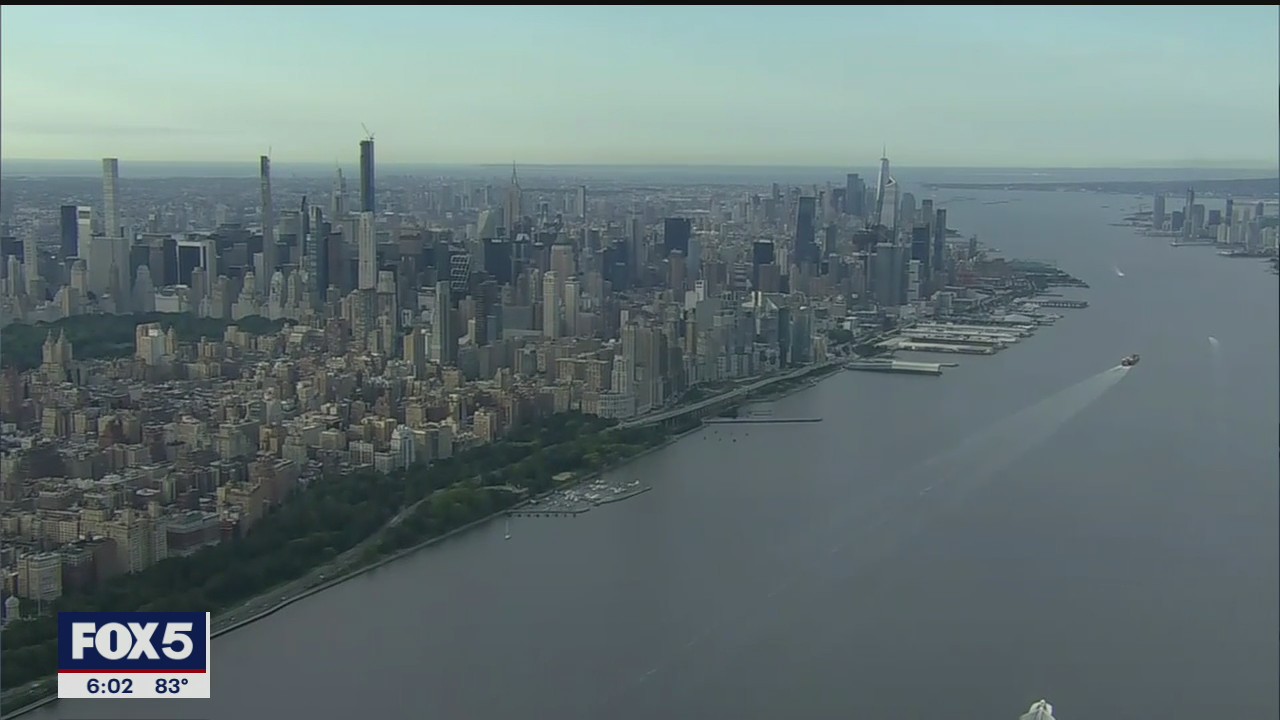 Trump threatens to defund NYC