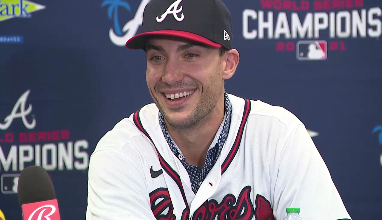 Atlanta Braves announce contract with Matt Olson