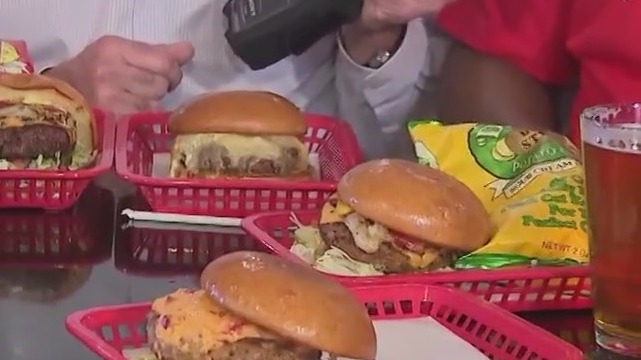 Burgers with Buck: Mr. Everything Cafe