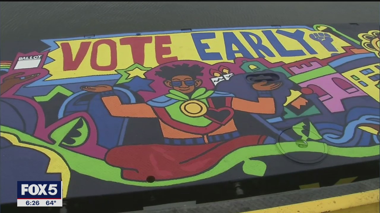 Vote early mural
