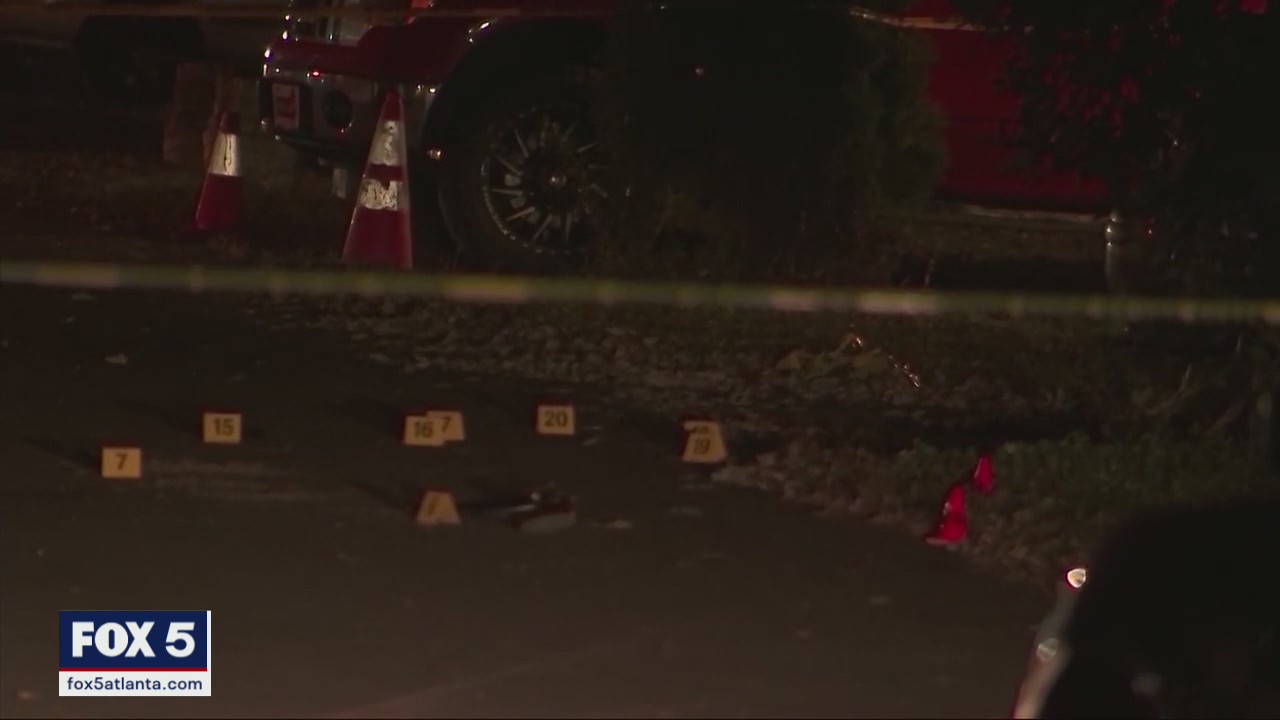 Deadly mobile home shooting in Clayton County | FOX 5 Atlanta