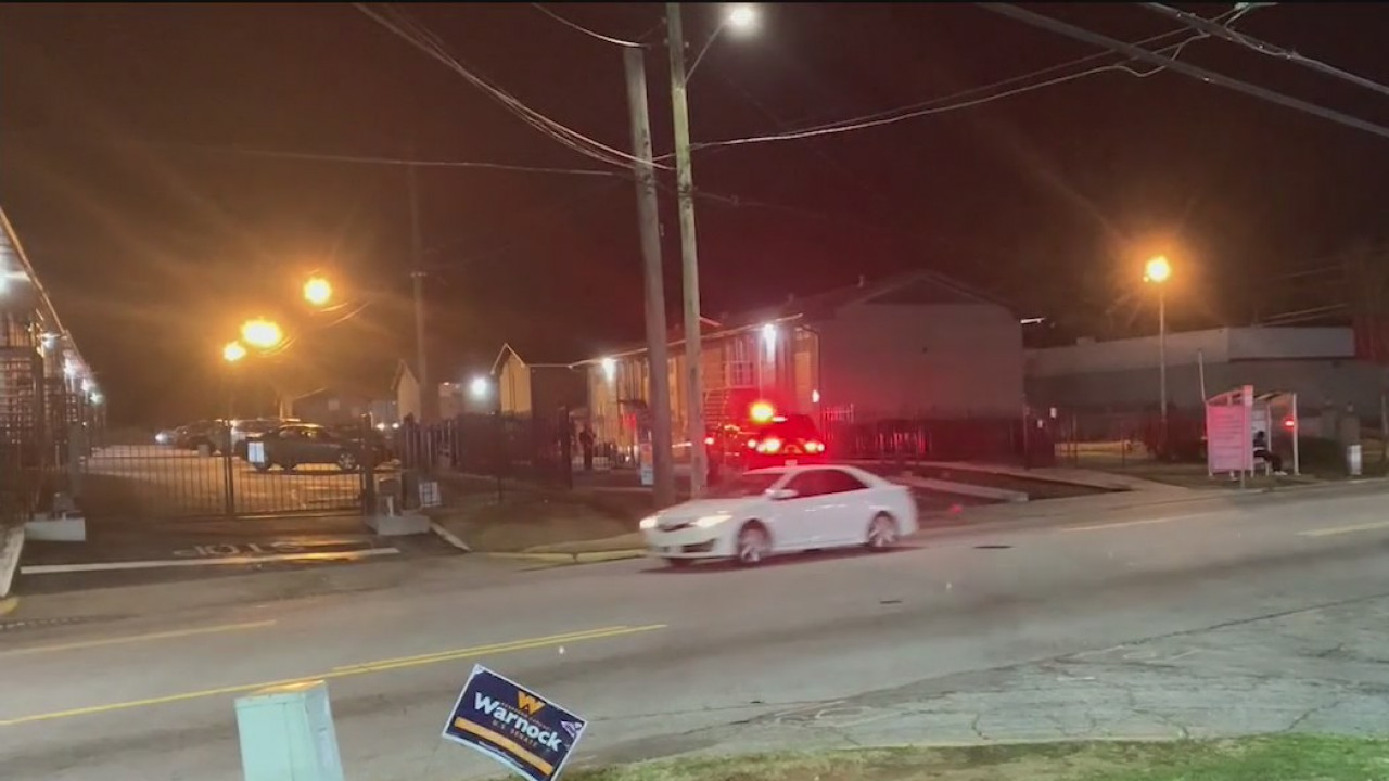 East Point violent night | FOX 5 Atlanta