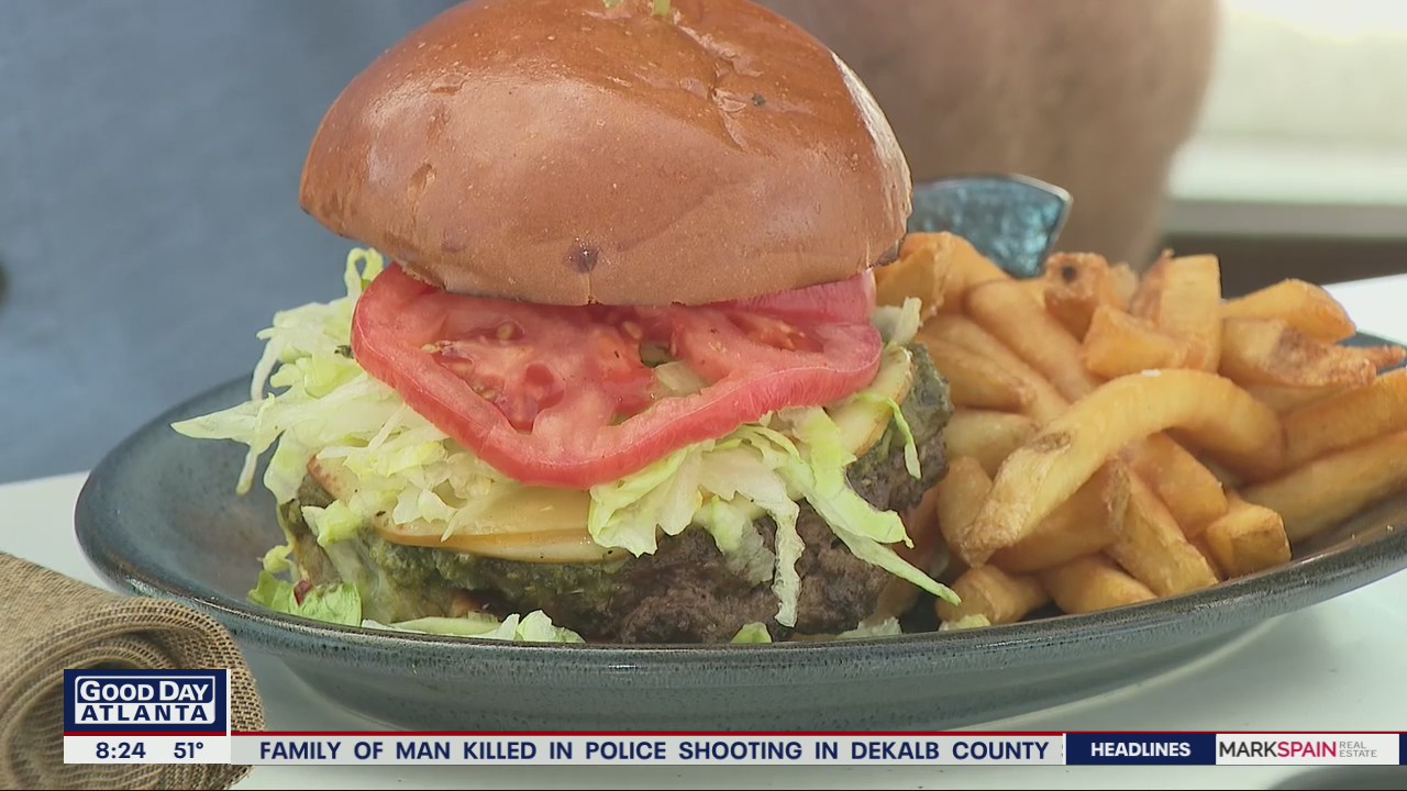 Burgers with Buck tries Ocean and Acre's Grass Fed Burger