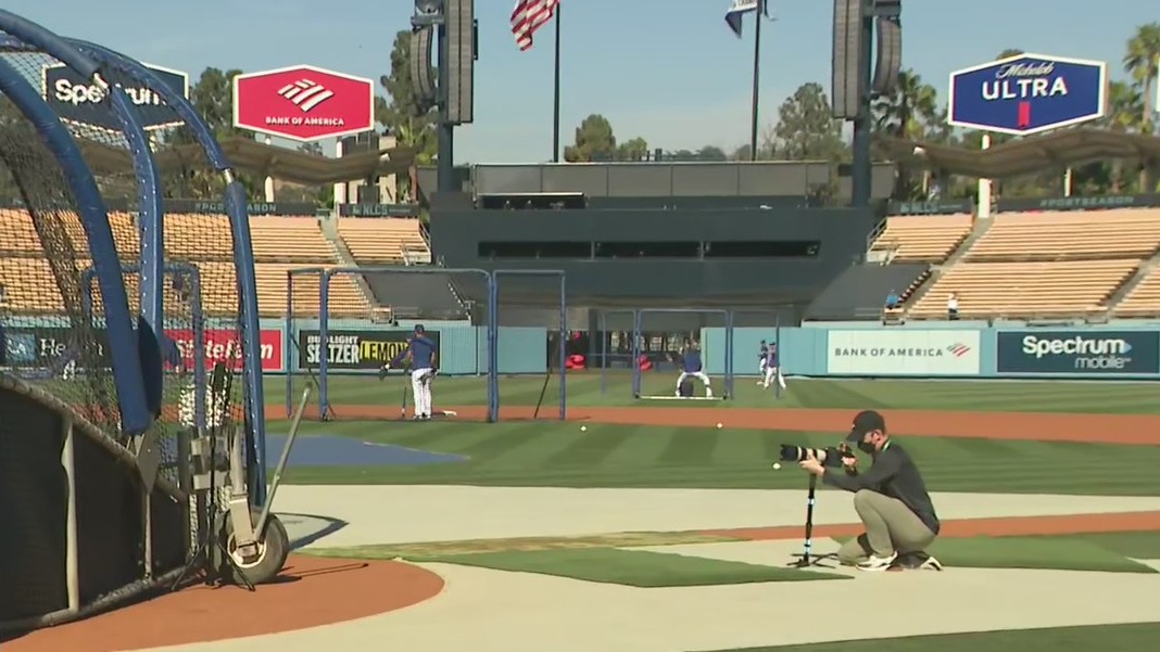 West Coast Braves fans at Dodger Stadium to root for Atlanta