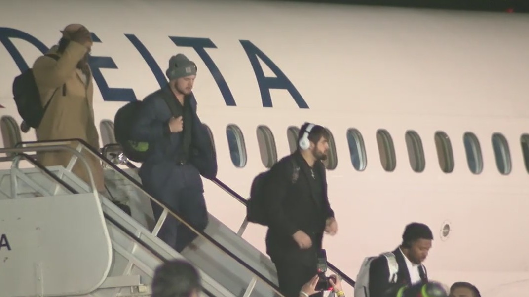 Alabama, Georgia arrive in Indy