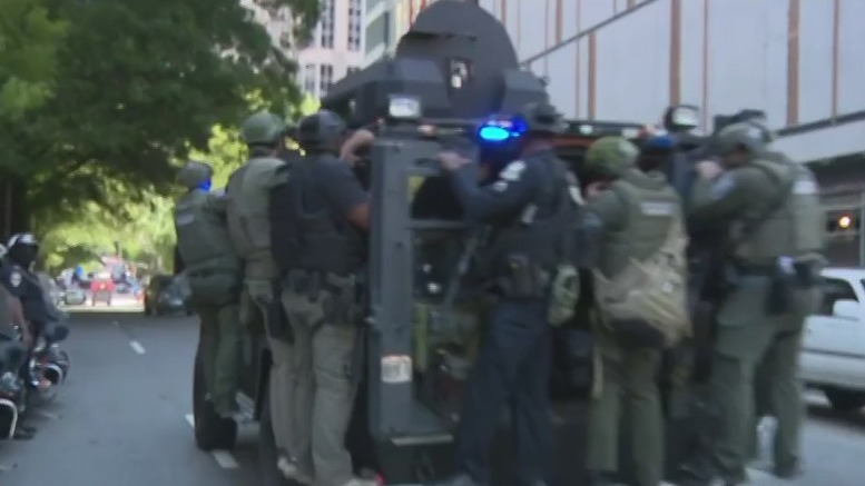 S.W.A.T. returns to scene of Midtown shooting | FOX 5 Atlanta