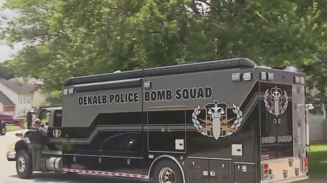 Murder suspect in custody after standoff | FOX 5 Atlanta