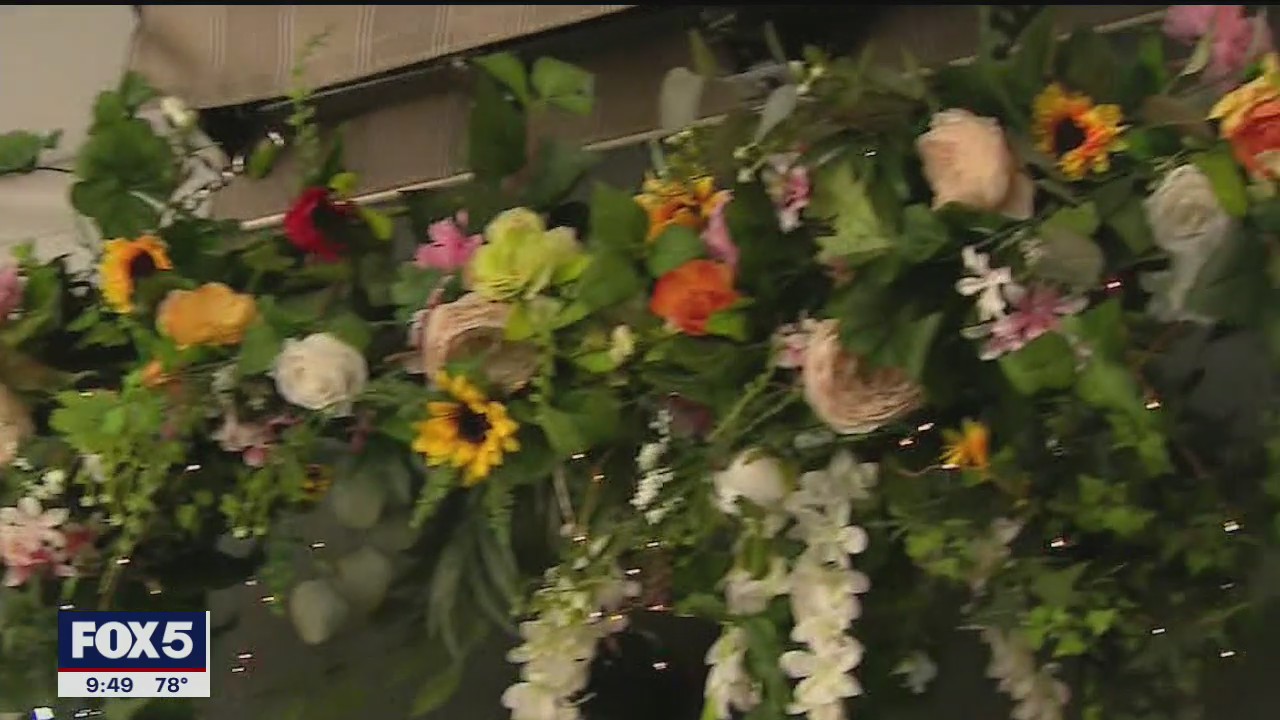 Flower-filled spaces in Manhattan