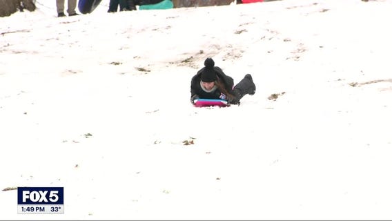 FOX 5's Alexa Liacko goes sledding in Midtown