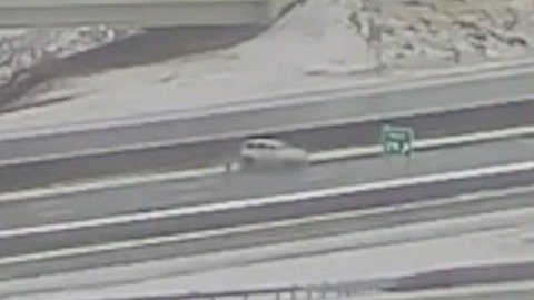 Atlanta car spin out on ice caught on camera