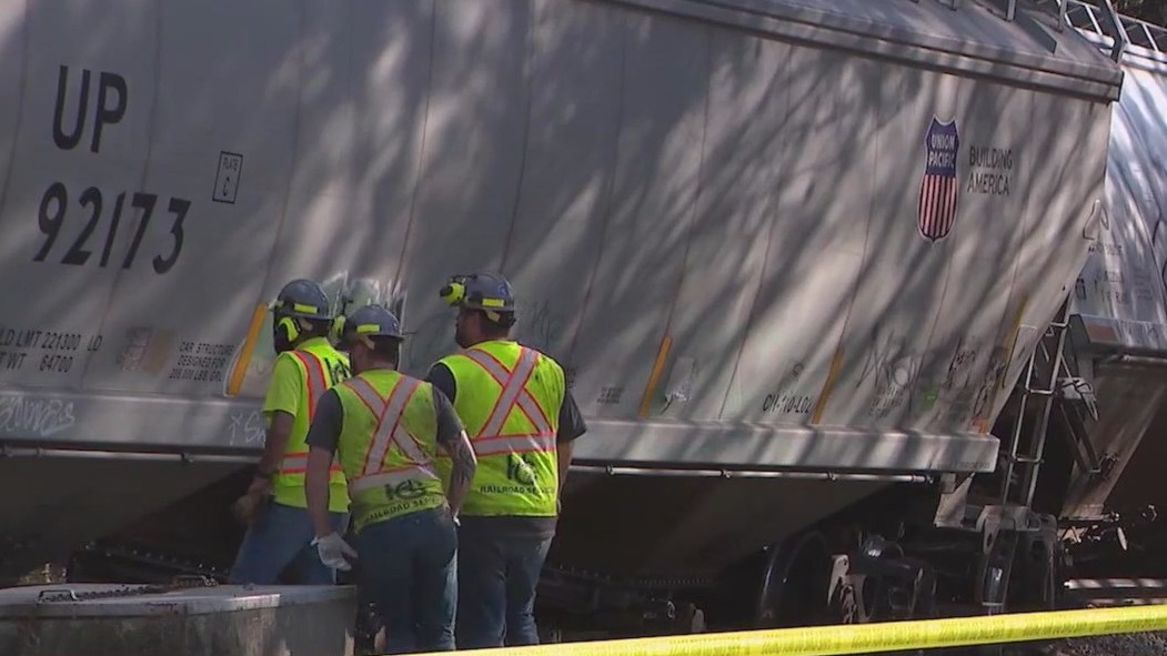 Crews still working on train derailment | FOX 5 Atlanta