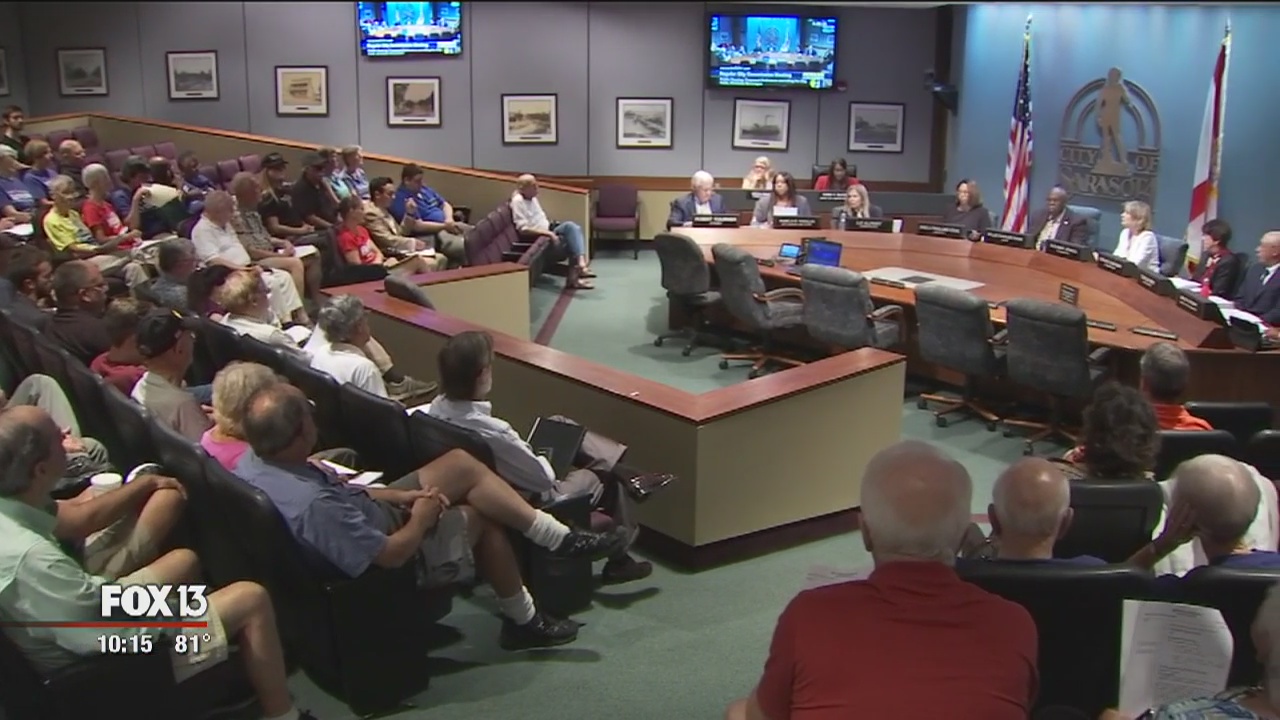 Sarasota commission passes on assault rifle resolution | FOX 13 Tampa Bay
