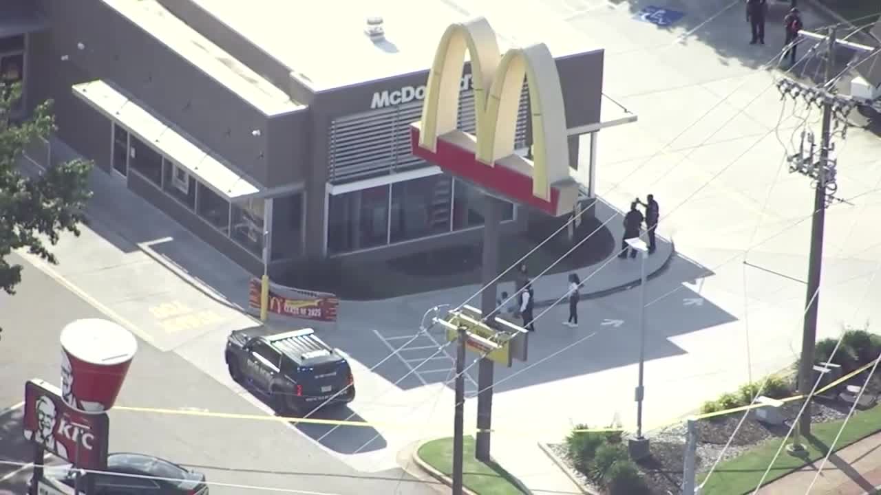 Police looking for suspects involved in a shootout | FOX 5 Atlanta
