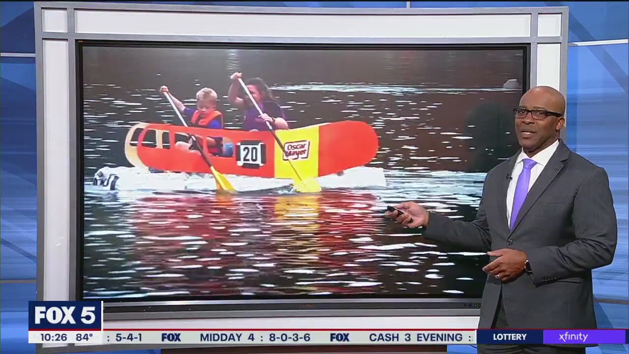 Milk carton boats race in Oregon