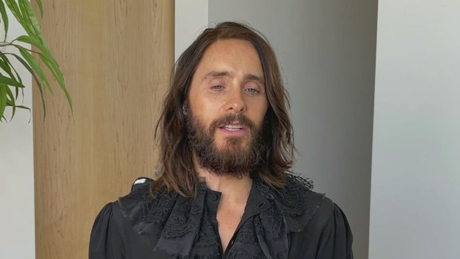 Jared Leto, Anne Hathaway talk WeCrashed