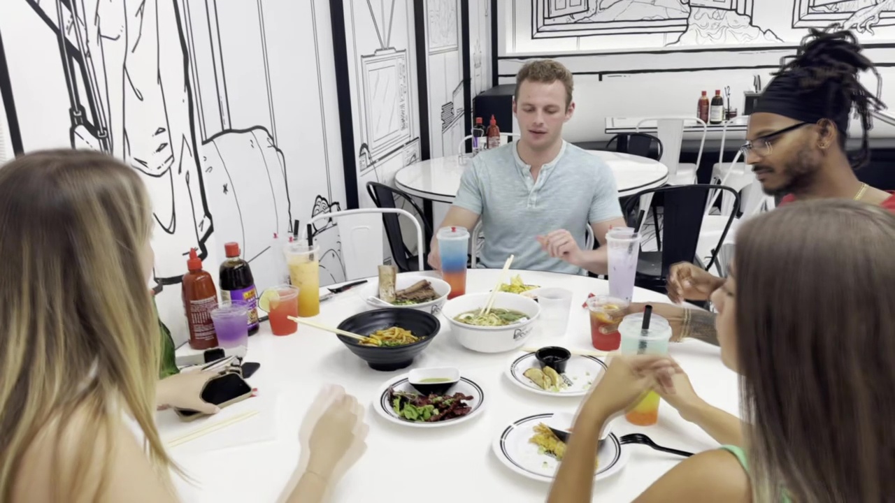 Doodle Noodle Bar creates unforgettable dining experience