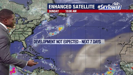 Saharan Dust continues to keep Tropics quiet