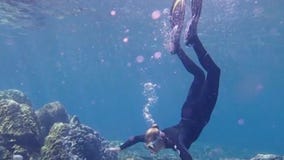 Noisy water and aftershocks from the 1800s