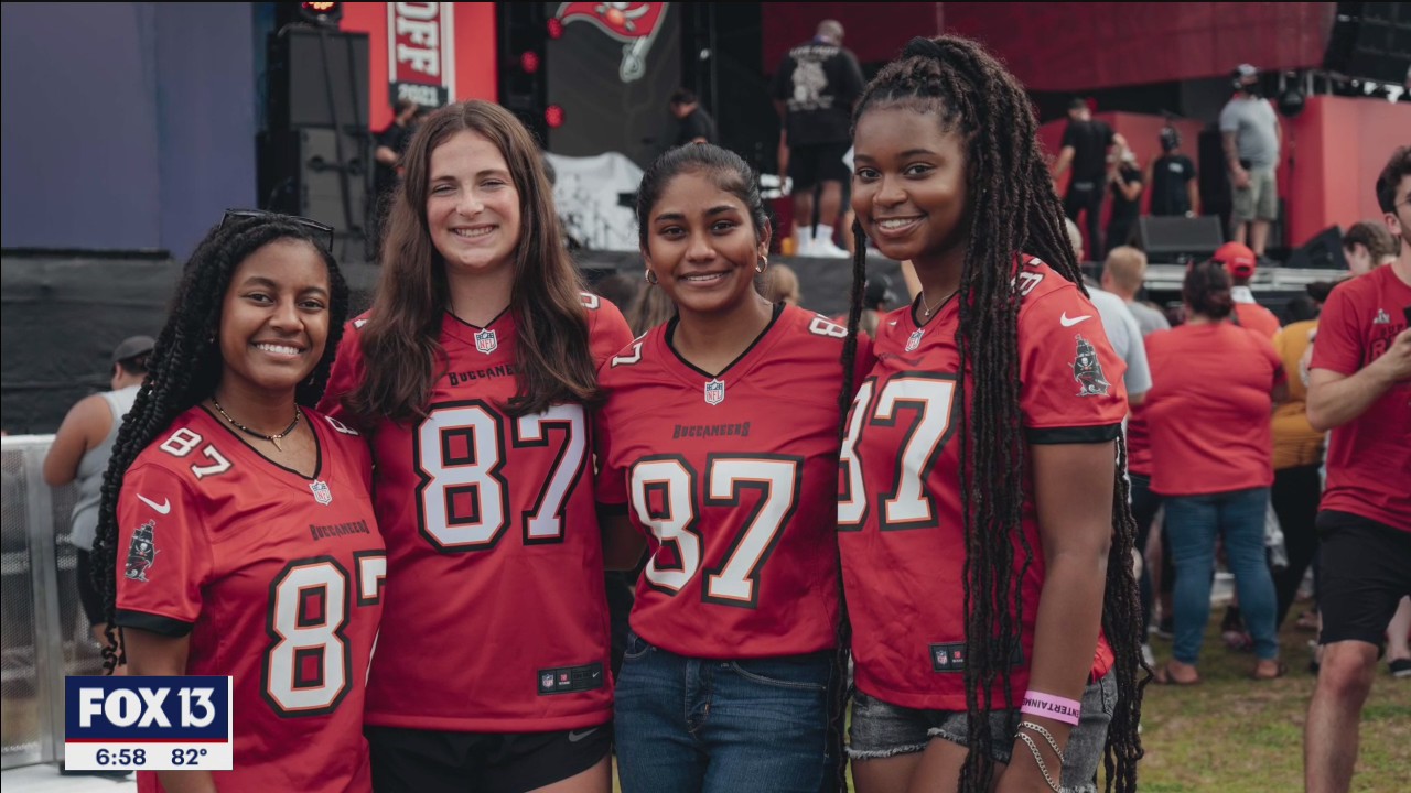 Bucs give scholarships to women in sports