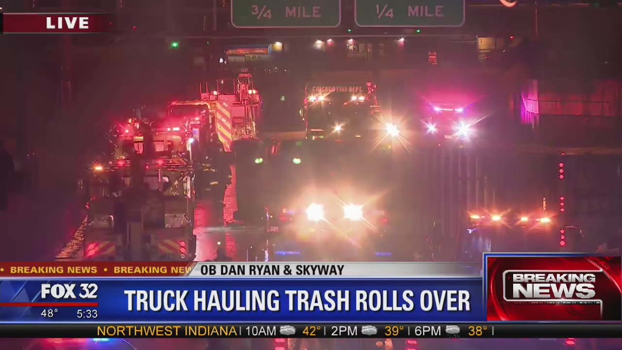 Dan Ryan local lanes closed after semi crash, fuel leak near Skyway
