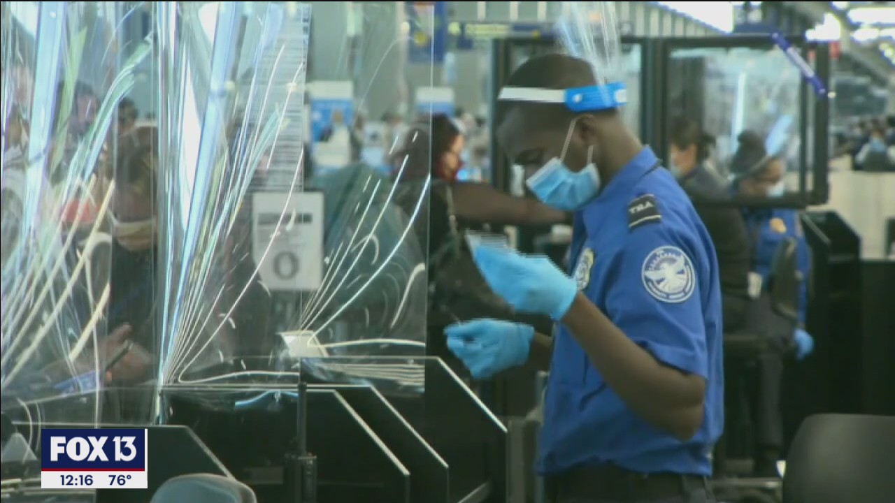 Airline leaders urge President Biden to lift mask mandate | FOX 13 ...