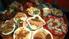 Despite the pandemic, the show goes on at Skipper's Smokehouse