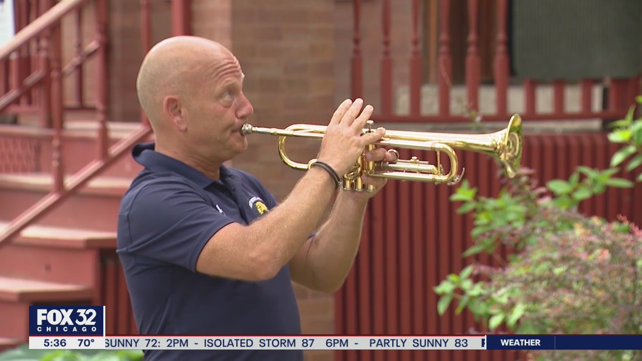 Teacher uses music to connect with students