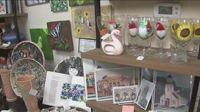 Lakeland antique shop owner brings own collection to store