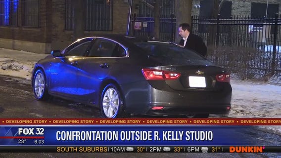 Atlanta news crew allegedly targeted outside R. Kelly studio