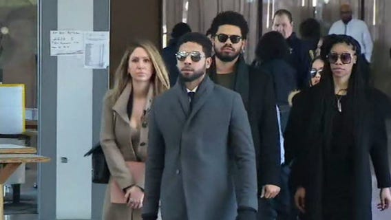 Jussie Smollett arrives in Chicago court