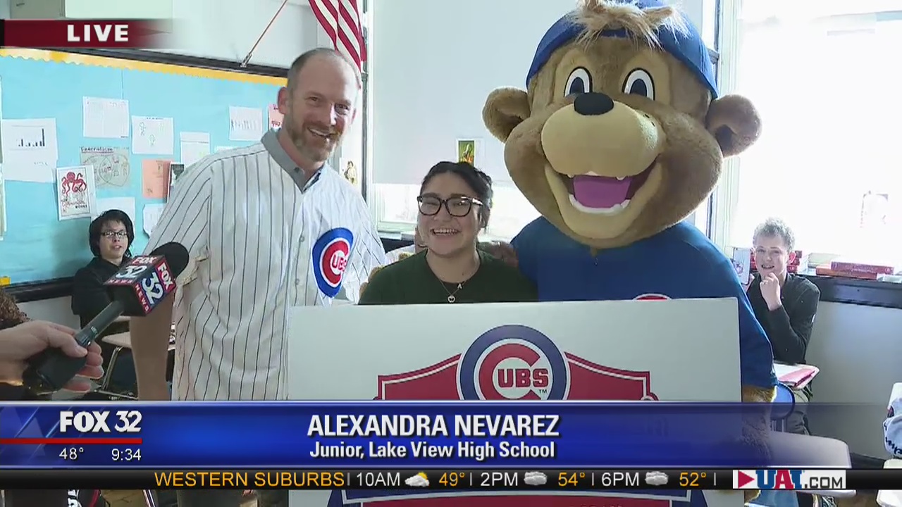Chicago Cubs surprise student with scholarship