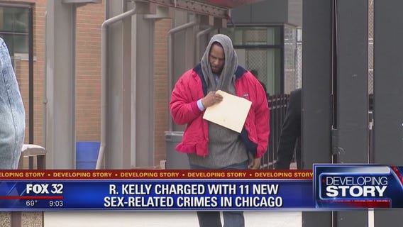 R. Kelly charged with more sex-related crimes in Chicago