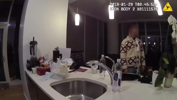 Video shows police arriving at Smollett's home, actor has noose around neck (Graphic Language)