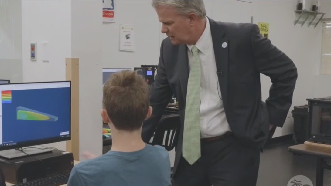 Sarasota School Board to vote on firing superintendent | FOX 13 Tampa Bay