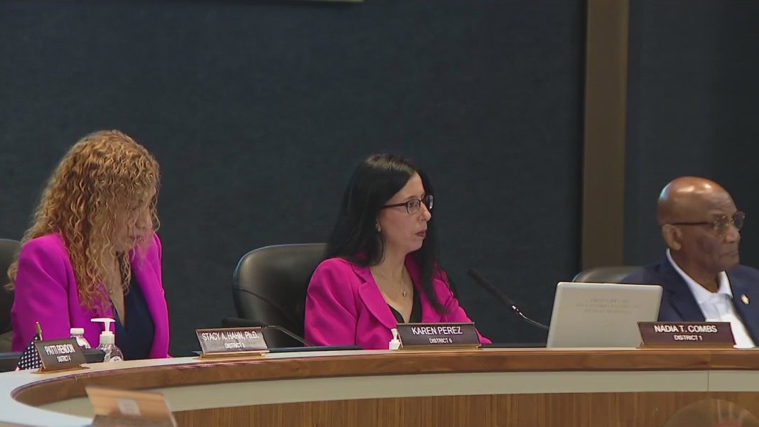 Hillsborough County School Board new boundary vote delayed | FOX 13 ...
