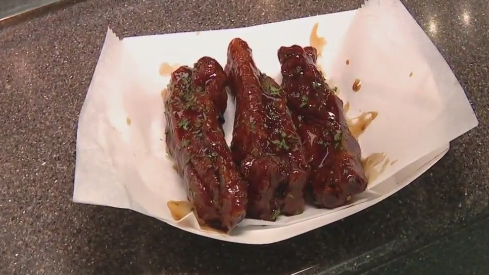 Over 100 flavors of chicken wings at Wing Boys Deli