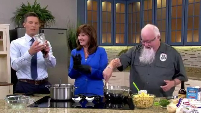 One-hour supper: Ground beef stroganoff