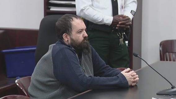 Fugitive back in court after Fourth of July bust