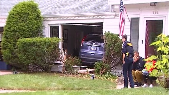 Vehicle slams into Evanston home after hit-and-run