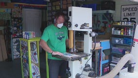 Gulf Planks creates signs featuring landmarks