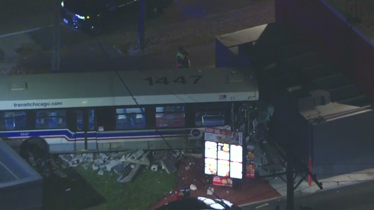Chicago city bus crashes into KFC