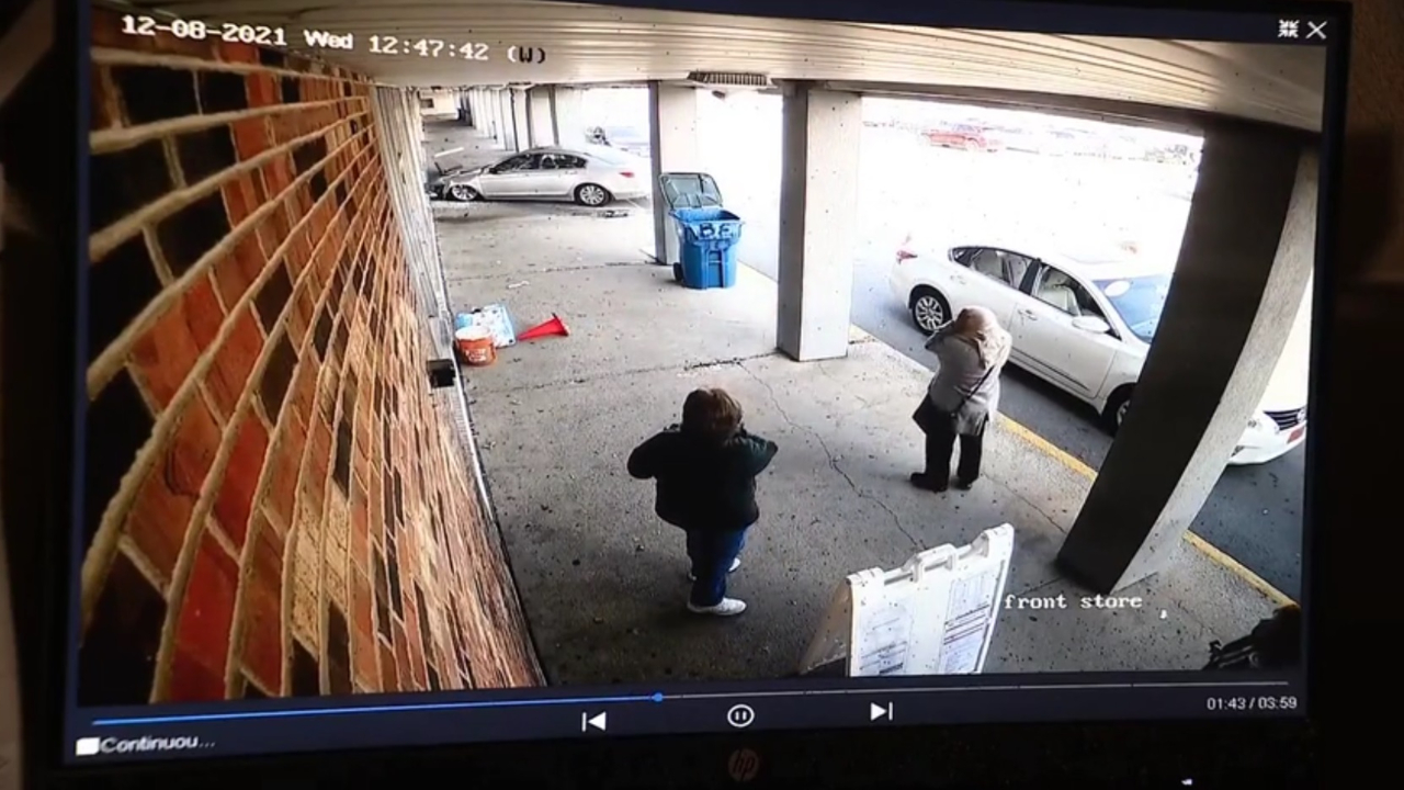 Video shows driver plow into building in Midlothian crash