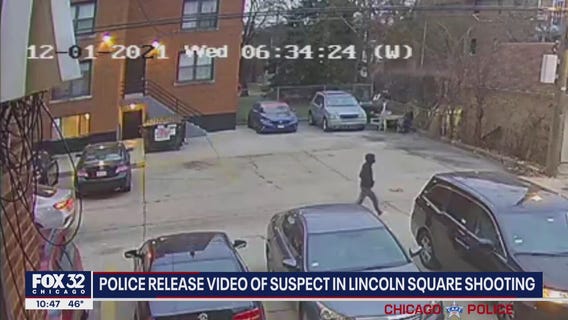 Chicago police release video of suspect in fatal Lincoln Square shooting